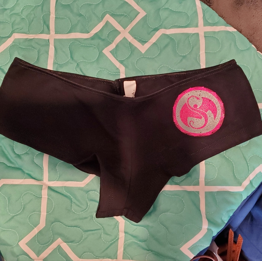 💥BRAND NEW💥 Strange Music Panties - Size L